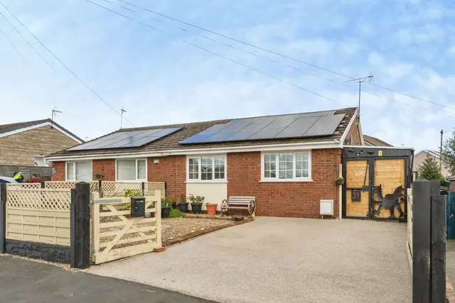 Maxwell Drive, Leeswood, CH7, photo 1