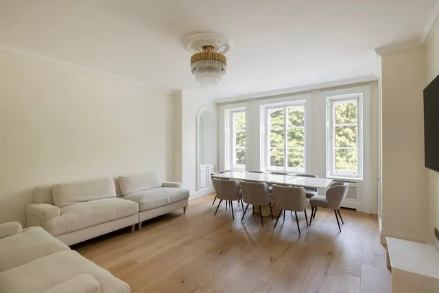 Albert Hall Mansions, Kensington Gore, Kensington, London, SW7 2AL, photo 1