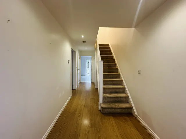 Coomer Court, Newcastle, ST5, photo 2