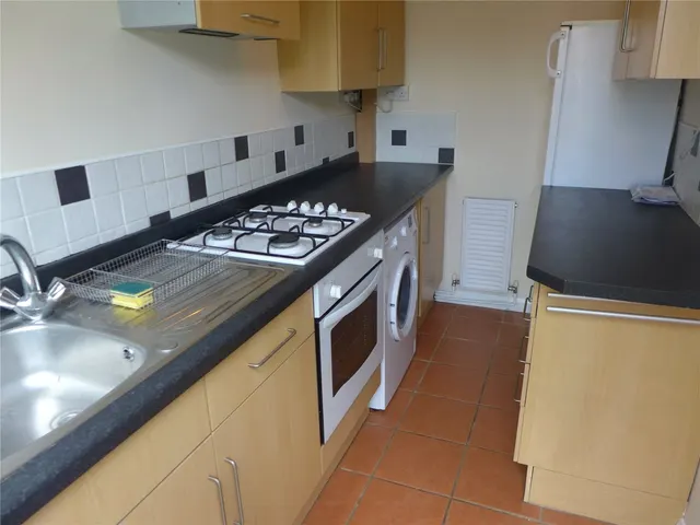 London Road, Whitley, CV1, photo 2