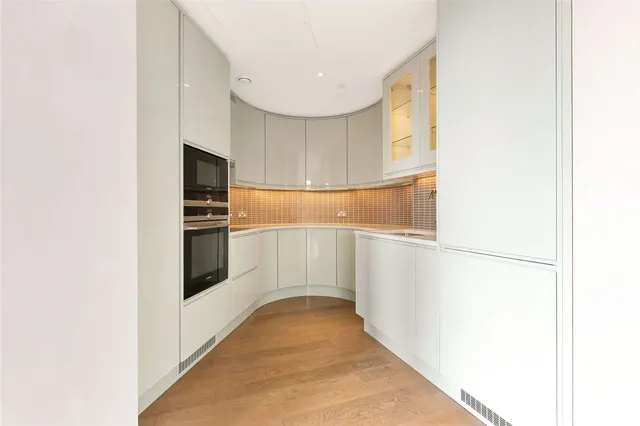 Dray House, London, SW18, photo 3