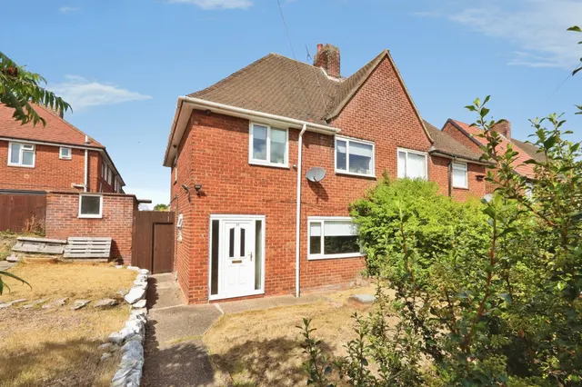 Edinburgh Road, Worksop, photo 1
