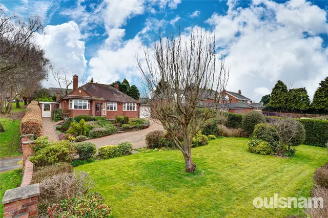 Hanbury Road, Droitwich, Worcestershire, WR9 8PW, photo 1
