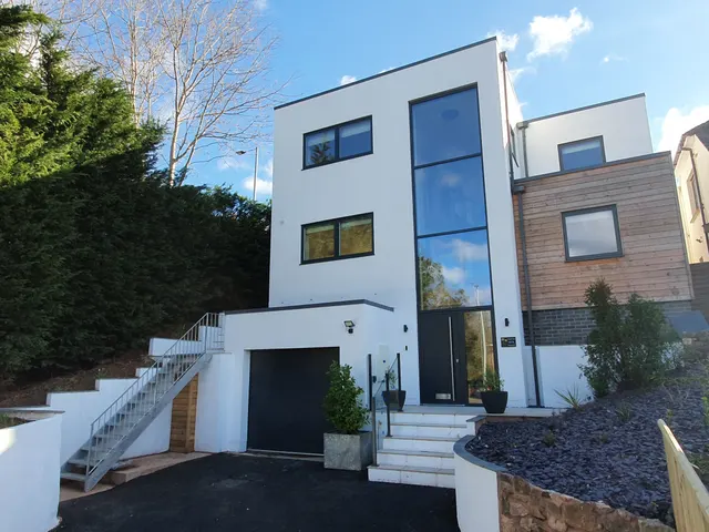 Honiton Road, photo 1