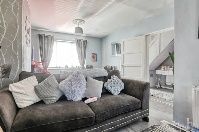 Lillington Grove, Shard End, B34, photo 2