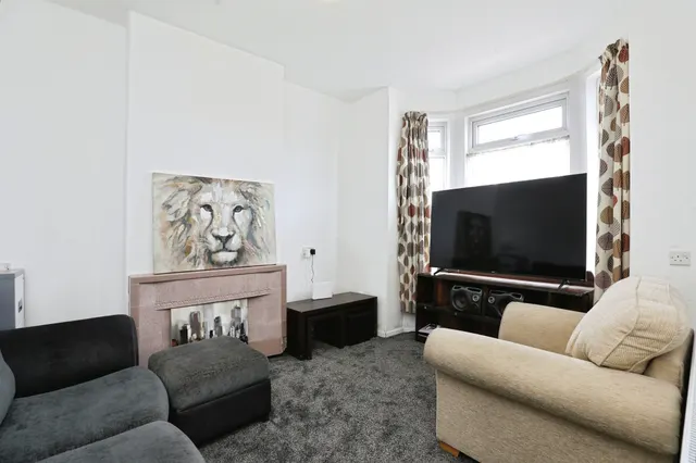 Wharton Road, Winsford, CW7, photo 2