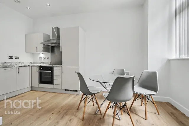 Atkinson Street, Leeds, LS10, photo 3