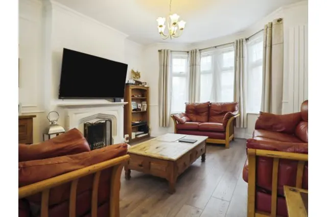 Lansdowne Road, Cardiff, CF5, photo 1