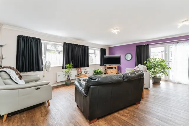 Photo 3 — Nursery Drive, MARCH
