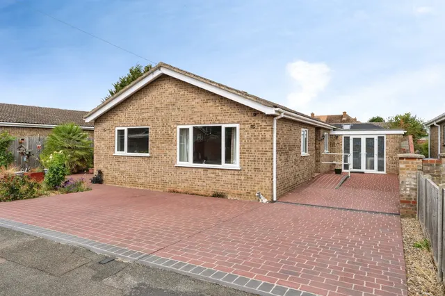 Nursery Drive, MARCH, photo 1
