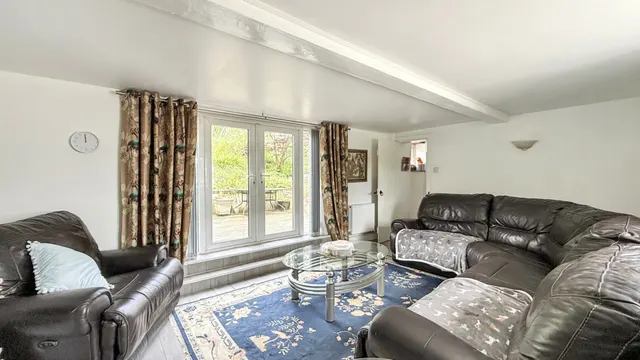 Sutton End, Crockerton, BA12, photo 3