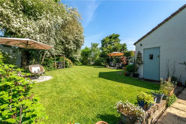 Saxon Way, Bourne, PE10, photo 2