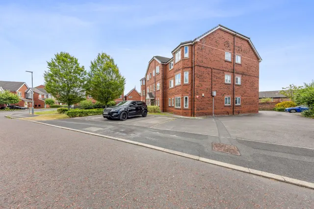 Sidings Court, Warrington, Warrington, WA1 3FY, photo 1