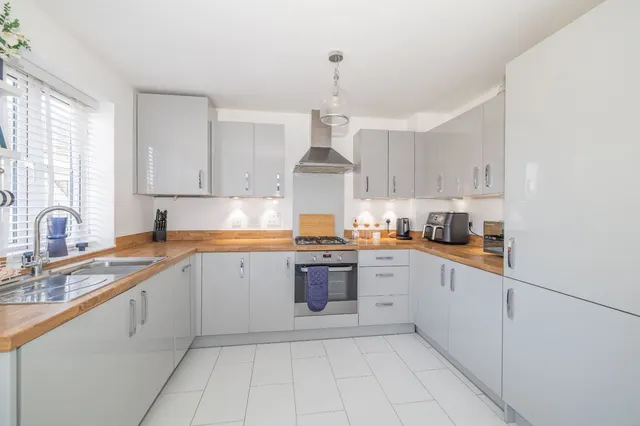 Rhondda Vale, Aylesham, CT3, photo 3