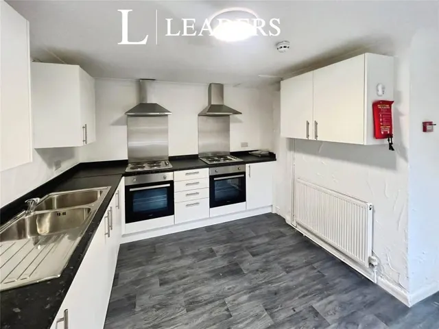 Alexandra Street, Eastwood, NG16, photo 3