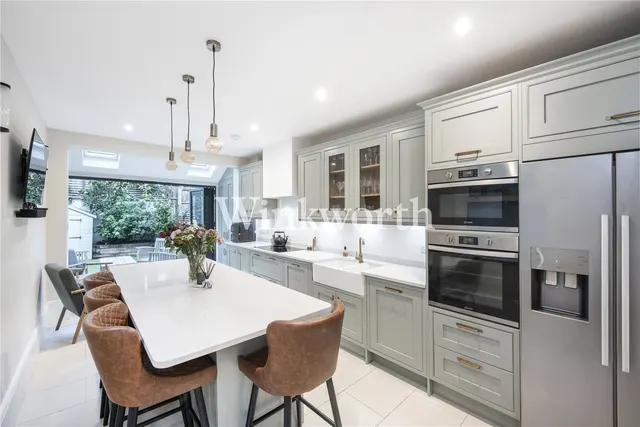 Winchelsea Road, London, N17, photo 1