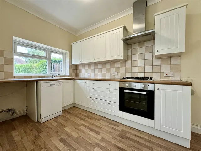 Photo 2 — Chandler Road, Bexhill-On-Sea, Sussex, TN39 3QN