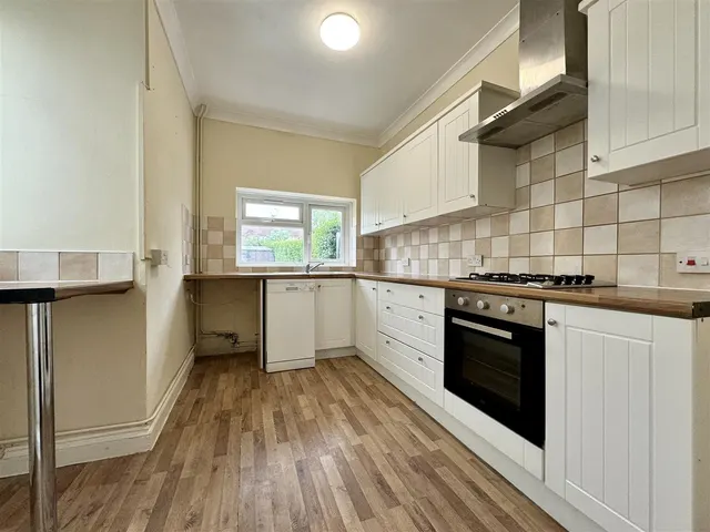 Photo 3 — Chandler Road, Bexhill-On-Sea, Sussex, TN39 3QN