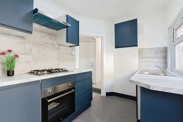 Wellesley Road, Ilford, IG1, photo 1