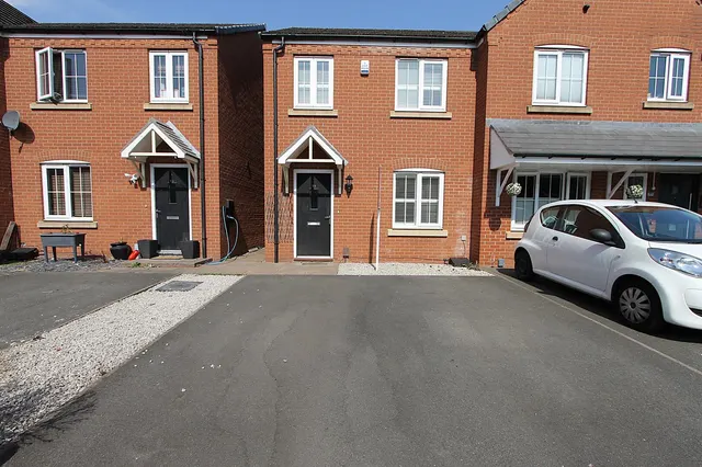 Clensmore Street, Kidderminster, photo 1