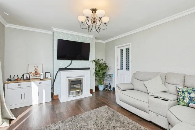 Lansbury Drive, South Normanton, DE55, photo 2