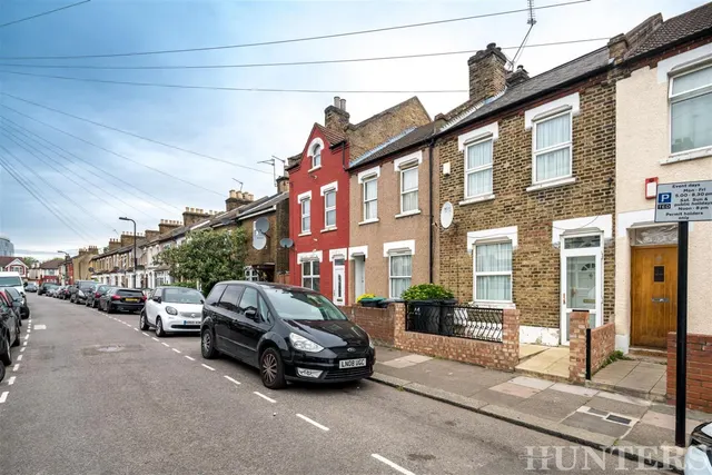 Farningham Road, London, N17, photo 1