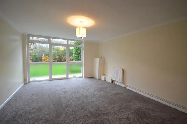 Goral Mead, Rickmansworth, photo 1