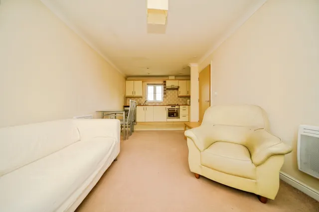 Photo 2 — Prentice Way, Ipswich, Suffolk, IP3
