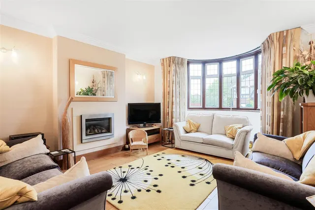 Photo 2 — Westcott Way, Cheam, SM2 7JY