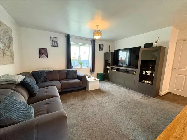 George Stephenson Drive, Darlington, DL2, photo 2