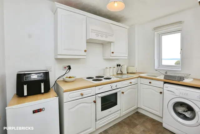 Waldegrave Close, Southampton, SO19, photo 3