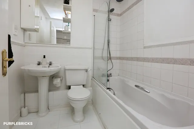 Waldegrave Close, Southampton, SO19, photo 2