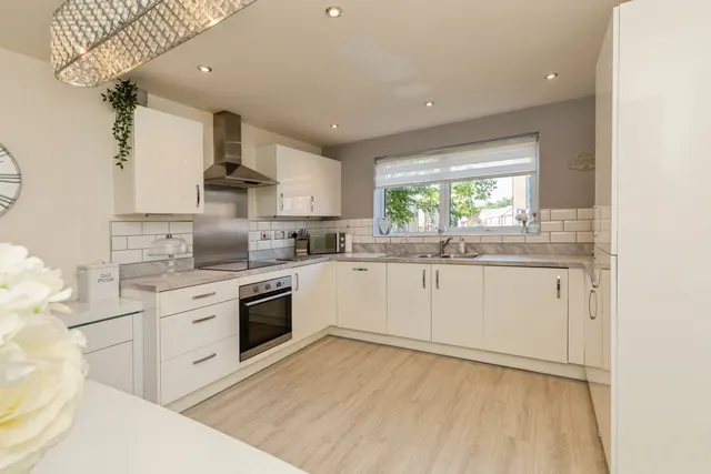 Butterfly Lane, Bristol, BS13, photo 3