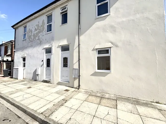 Bedhampton Road, Portsmouth, PO2, photo 1