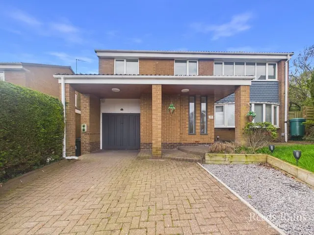 Bromley Close, High Shincliffe, DH1, photo 1