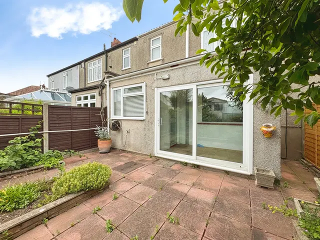 Chewton Close, Fishponds, Bristol, photo 1