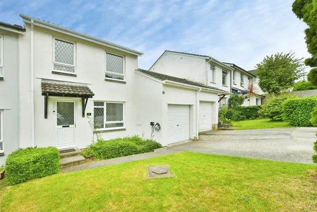 Hawks Park, Lower Burraton, Saltash, photo 1