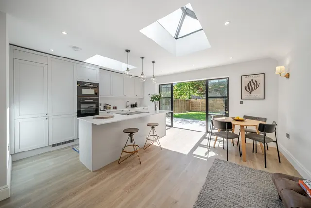 Bushnell Road, Balham, London, SW17, photo 1
