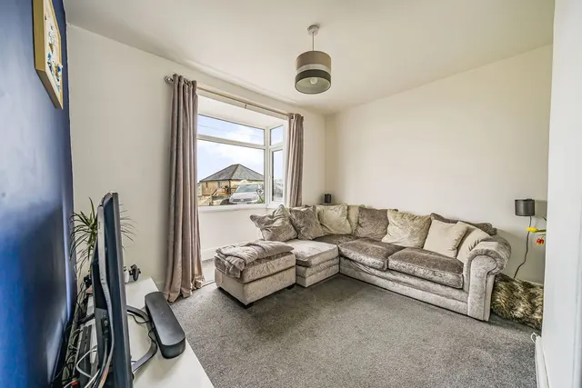 Photo 2 — Mount Wise, Launceston, Cornwall, PL15 9AT