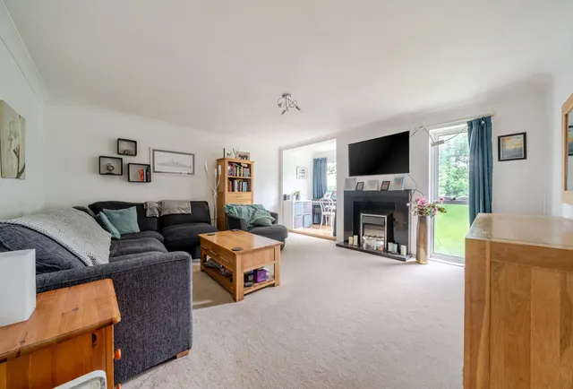 Photo 3 — Ison Hill Road, Bristol, BS10 7QA