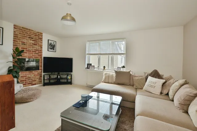 Photo 2 — Longshore Grove, New Romney, Kent, TN28