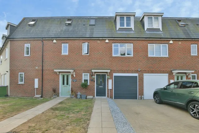 Longshore Grove, New Romney, Kent, TN28, photo 1
