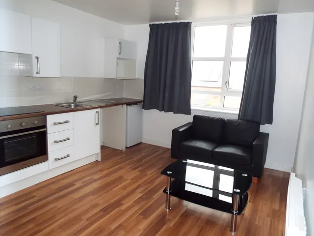 Clyde Court, Leicester, LE1, photo 1