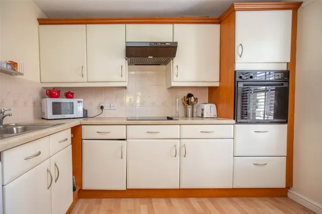 Whatley Road, Bristol, BS8, photo 3