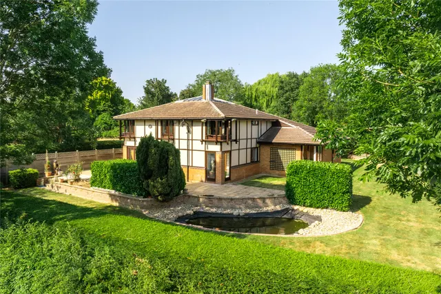 Cottisford Crescent, Milton Keynes, MK14, photo 2