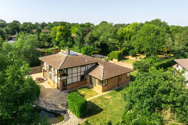 Cottisford Crescent, Milton Keynes, MK14, photo 1