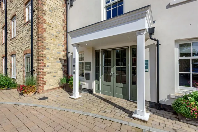 Bepton Road, GU29, photo 3