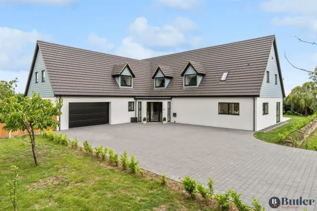 Wintringham, St. Neots, PE19, photo 1