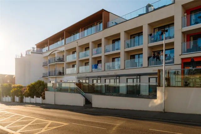 Beach Road, Woolacombe, photo 1