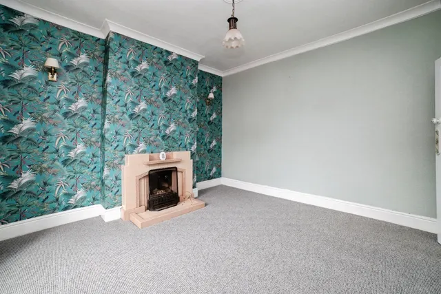 High Street, Stonebroom, DE55, photo 2